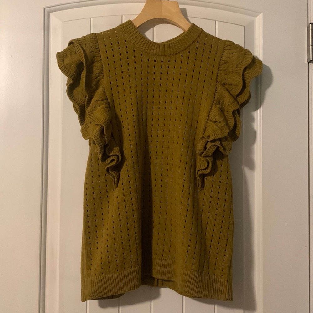 EUC Who What Wear dark mustard ruffle sleeveless sweater. Size Large
